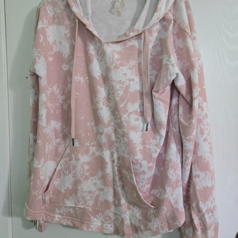 adrienne vittadini sport light weight hoodie